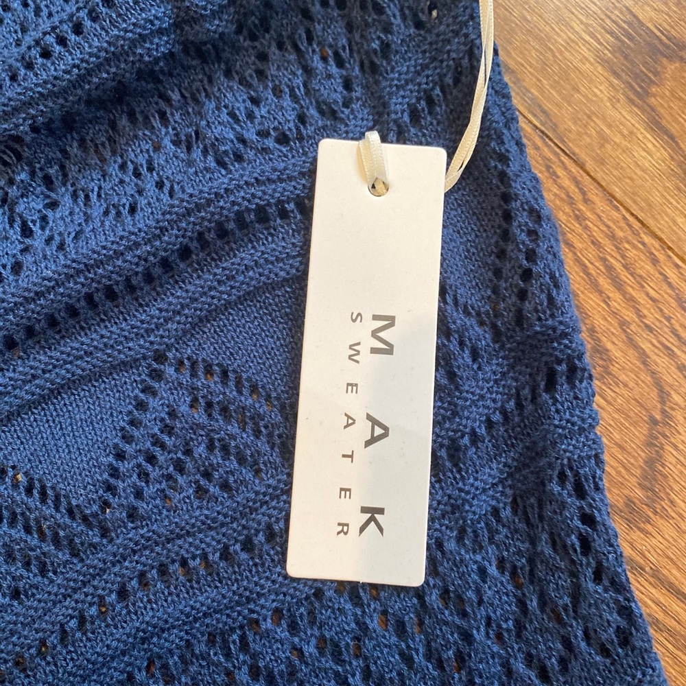 Wrap sweater - Picture 3 of 9